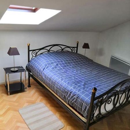 Appartement Saint Thierry Reims Exteriör bild