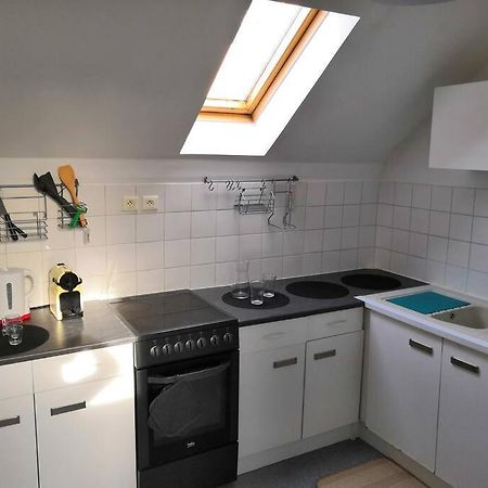 Appartement Saint Thierry Reims Exteriör bild