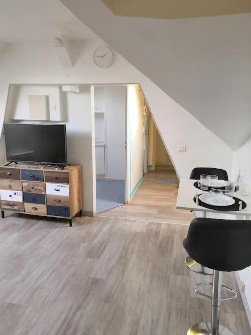 Appartement Saint Thierry Reims Exteriör bild
